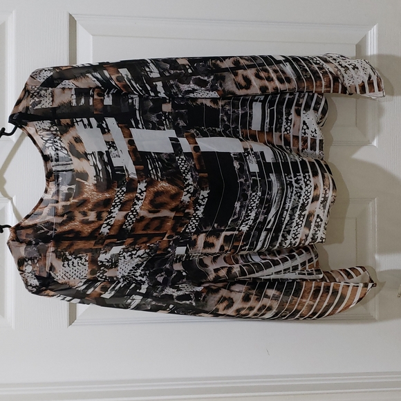 Alfani Women's Small Angel Sleeve Animal Print Top - Picture 3 of 3